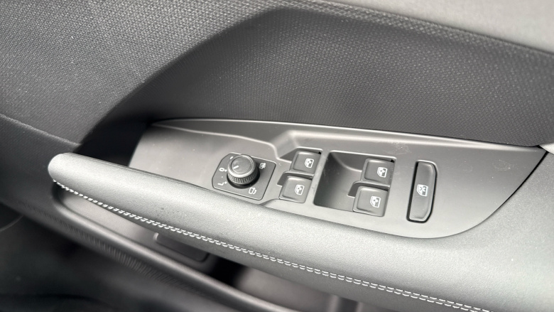 CUPRA Terramar 1.5 eTSI 150 V2 5dr DSG Petrol Hatchback